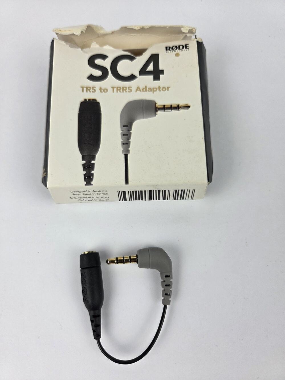 Rode SC4 3.5mm TRS to TRRS Microphone Cable Adaptor 3 Inches